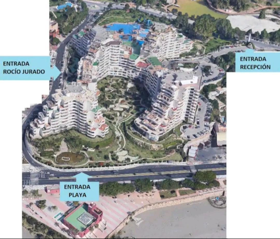 Benalbeach Luxury Apartment *