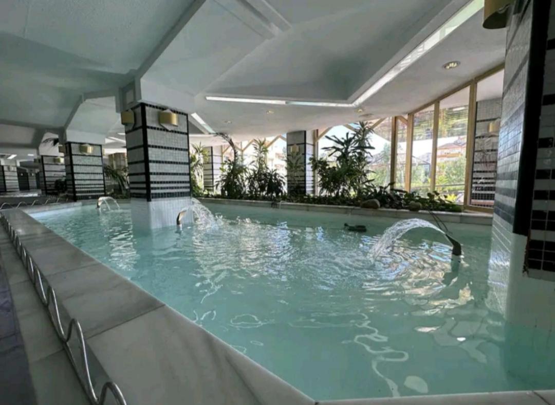 Apartment Benalbeach Luxury